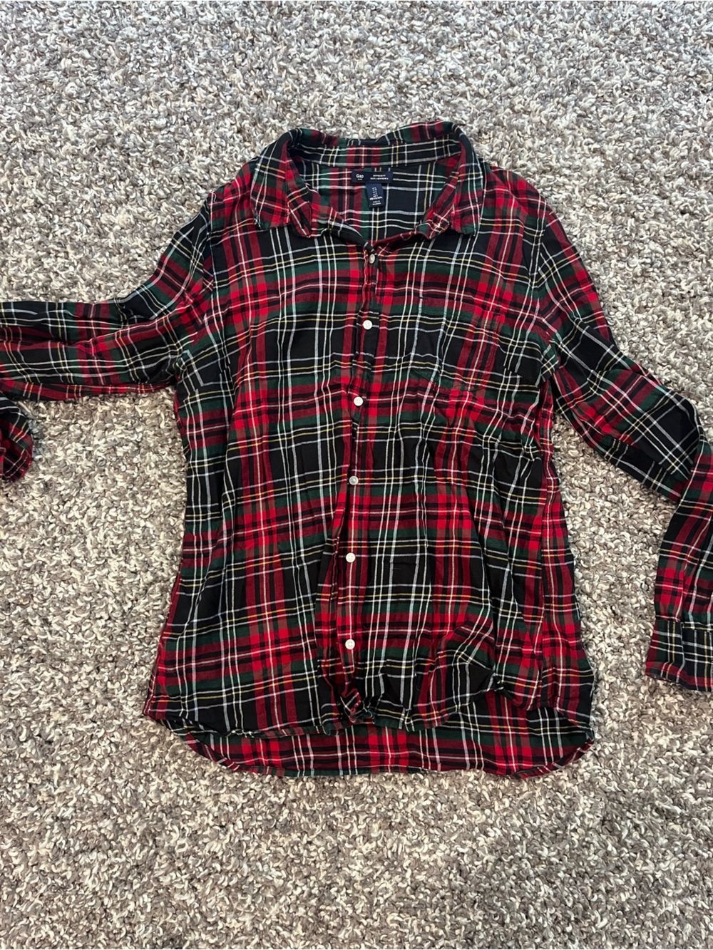 GAP Red, Black & Green Plaid Button-Front Shirt
